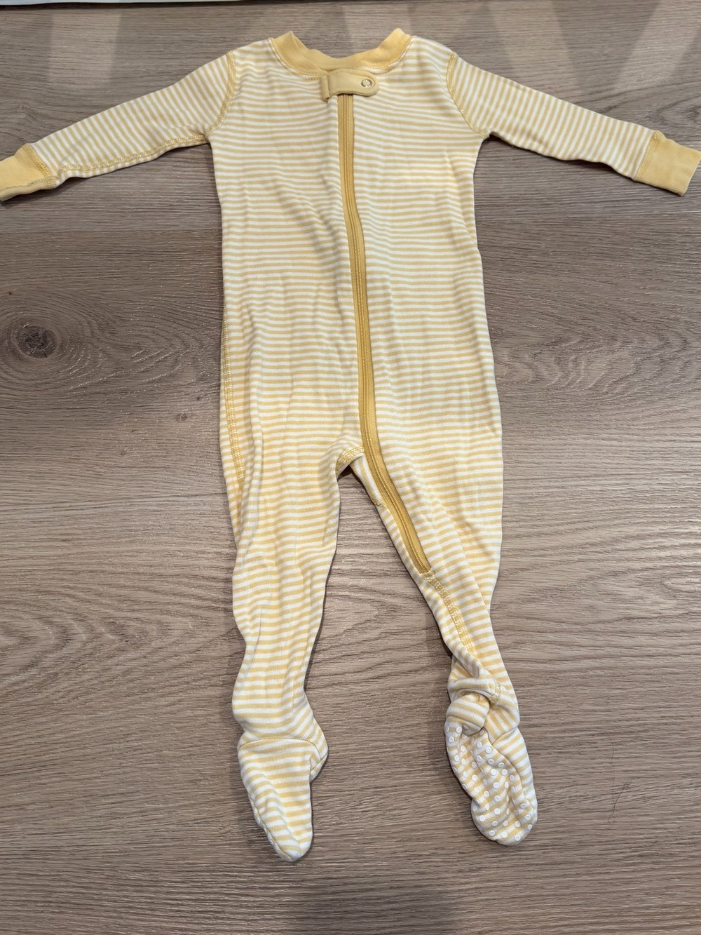 Hanna Andersson Yellow and White Striped Footed One-Piece (6-12 months)